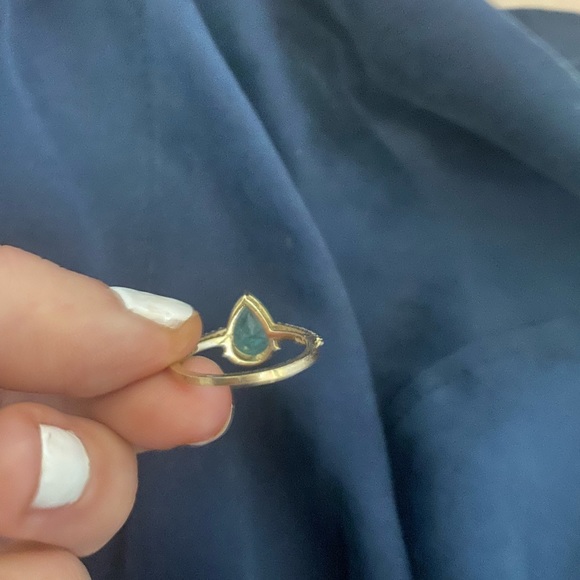 $3775- 10K Natural Columbia Emerald(2.2ct) Diamonds - Picture 4 of 7